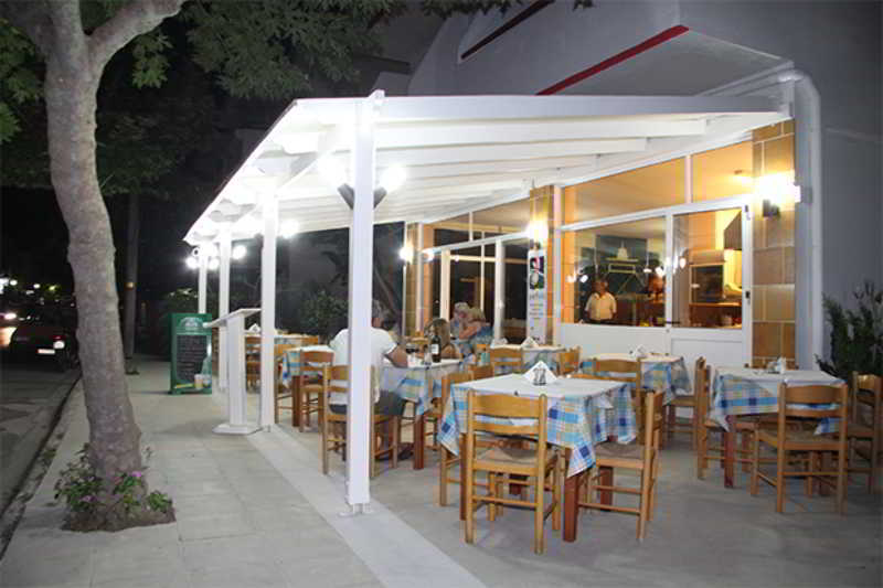 Stam & John Apartments Cos Exterior foto