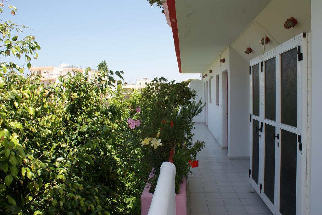 Stam & John Apartments Cos Exterior foto