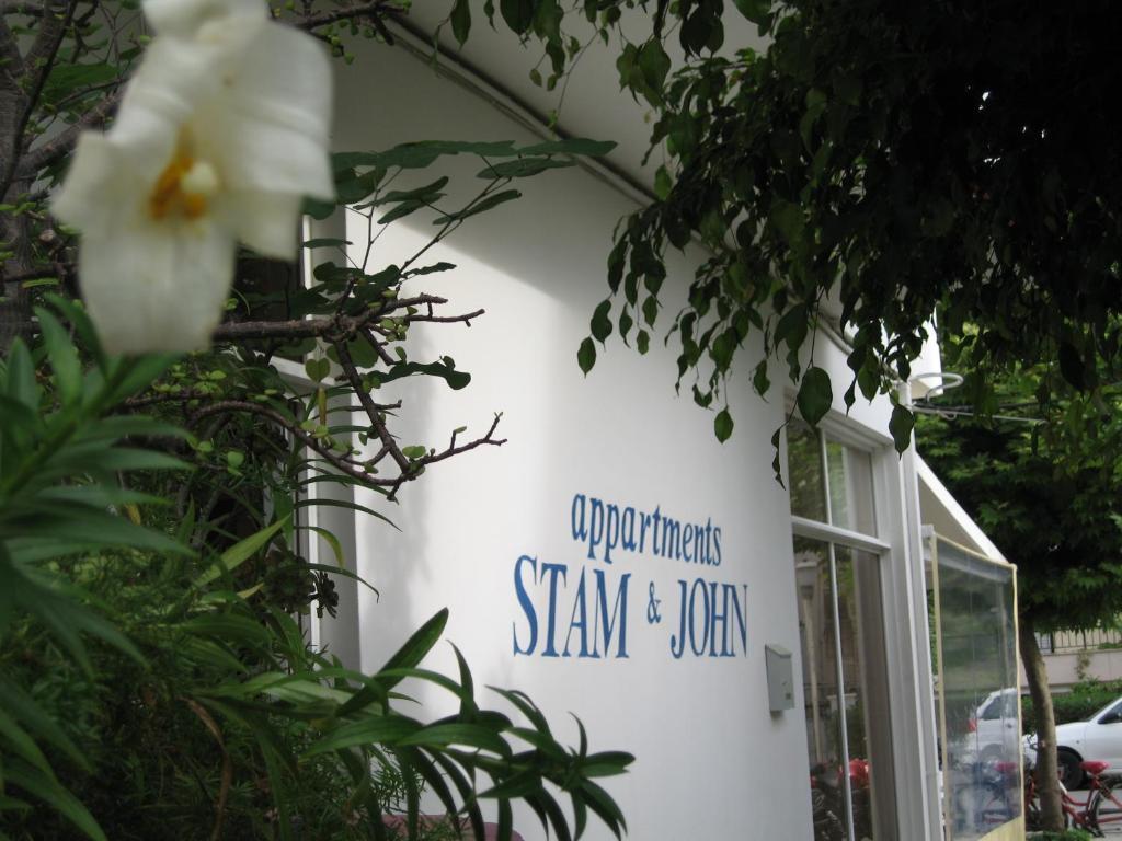 Stam & John Apartments Cos Exterior foto