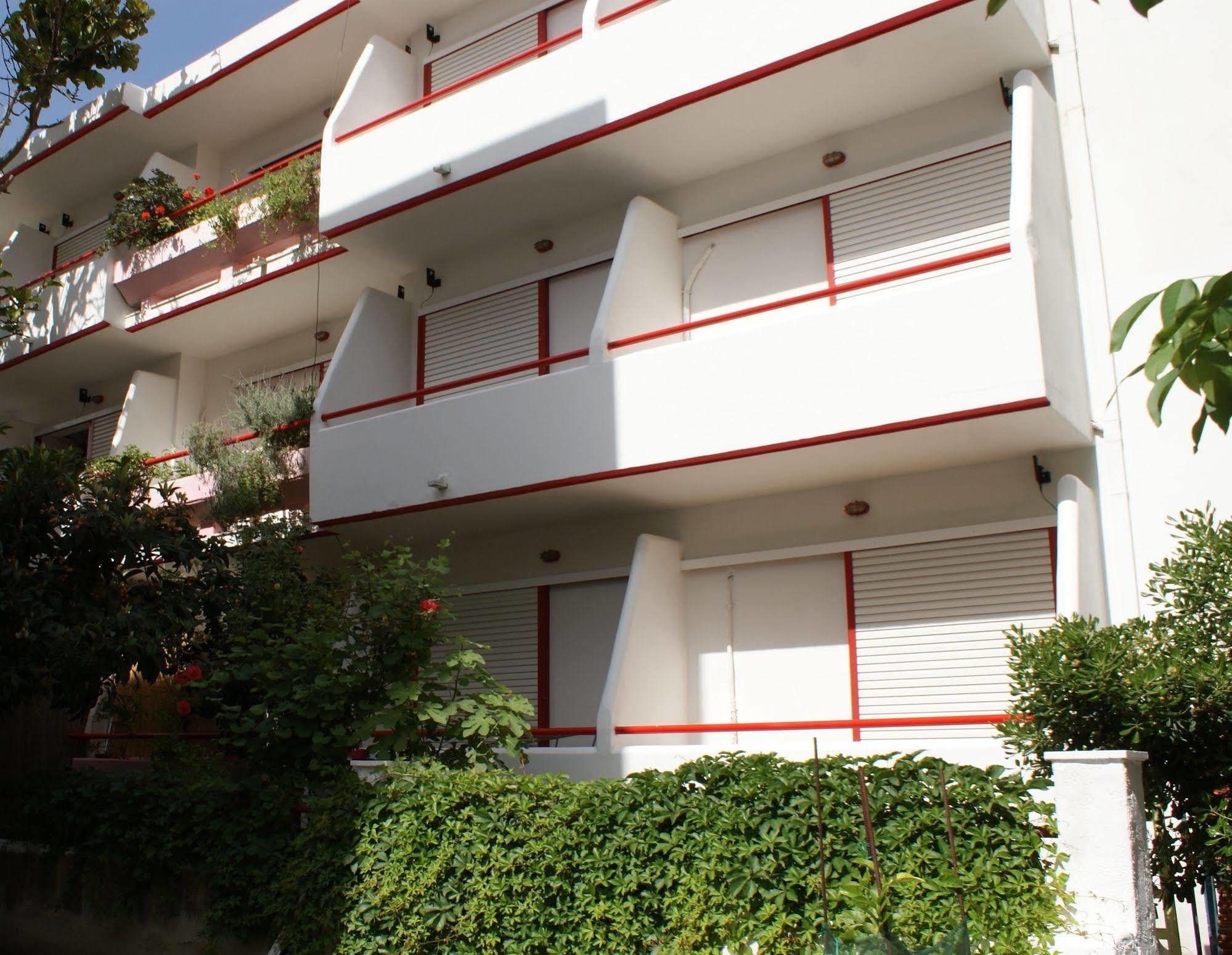 Stam & John Apartments Cos Exterior foto